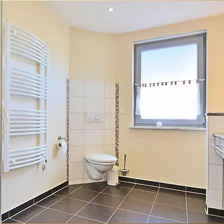 Haus Triade Triade 1