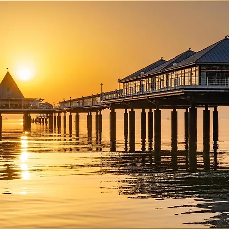 Haus Triade Triade 1